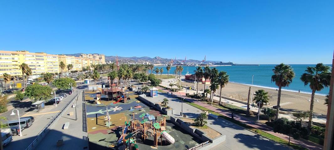 EXCELENTE PISO DE 3 DORMITORIOS CON TERRAZA EN PRIMERA LINEA DE PLAYA photo 0