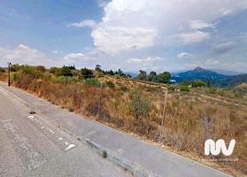 Oportunidad para inversores: Suelo hotelero en la Urb. Doña Julia, Casares photo 0