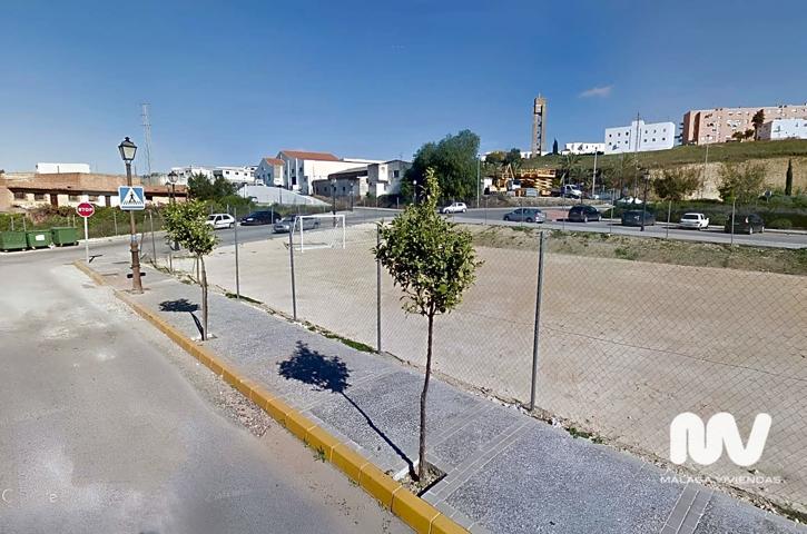 ULTIMAS PARCELAS DISPONIBLES: SOLAR PARA CONSTRUCCION DE NAVE INDUSTRIAL EN ARCOS DE LA FRONTERA photo 0