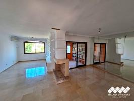 Chalet adosado en venta en calle la Moraleja, 19 photo 0