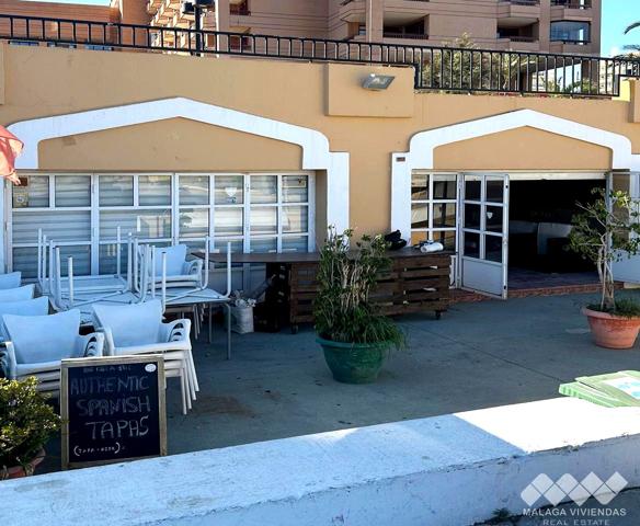 CONJUNTO DE 2 LOCALES PARA REFORMAR EN EL PUERTO DEPORTIVO DE FUENGIROLA photo 0