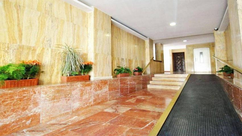 OPORTUNIDAD PARA INVERSORES: PISO CON ALTA RENTABILIDAD EN LOS BOLICHES, FUENGIROLA photo 0