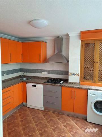 Gran piso en venta con muchas posibilidades photo 0