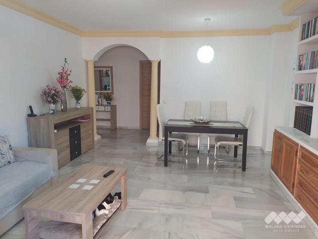 Piso en venta en Estepona de 112 m2 photo 0