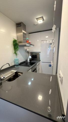 Apartamento en planta baja en Los Boliches photo 0