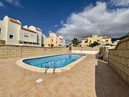 Casa - Chalet en venta en Costa Adeje de 230 m2 photo 0