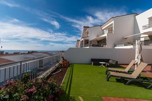 Piso en venta en La Caleta de 126 m2 photo 0