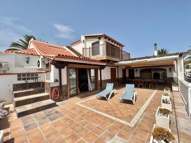 Casa - Chalet en venta en Golf del Sur de 250 m2 photo 0