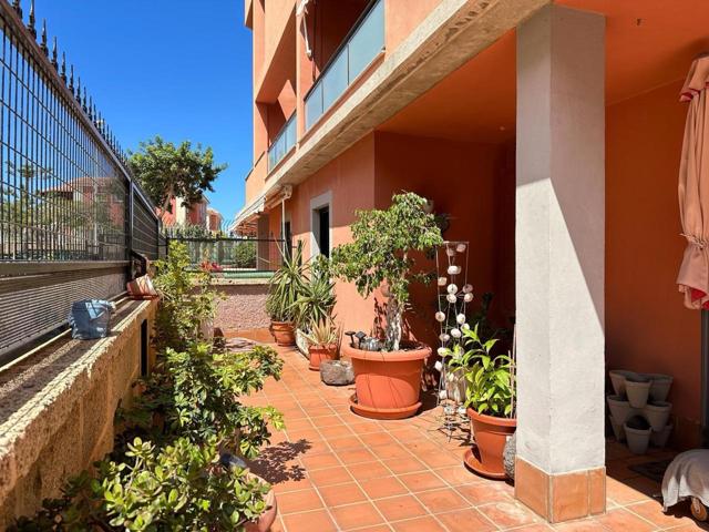 Piso en venta en Adeje de 100 m2 photo 0