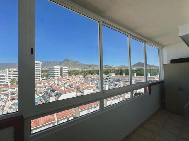 Piso en venta en Las Américas de 60 m2 photo 0