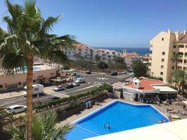 Piso en venta en Los Cristianos de 60 m2 photo 0