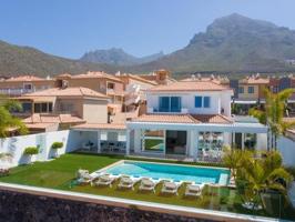Casa - Chalet en venta en Costa Adeje de 200 m2 photo 0
