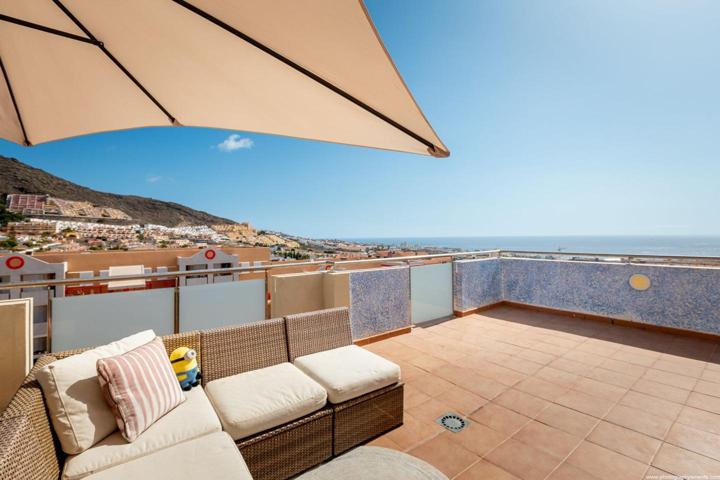Ático en venta en Costa Adeje de 78 m2 photo 0
