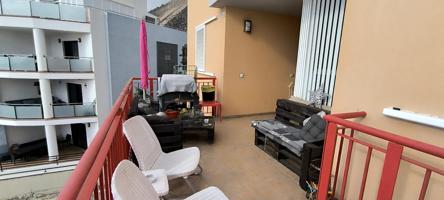 Piso en venta en Costa Adeje de 80 m2 photo 0