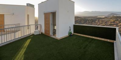 Dúplex en venta en El Médano de 113 m2 photo 0