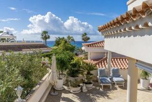 Casa - Chalet en venta en Costa Adeje de 355 m2 photo 0