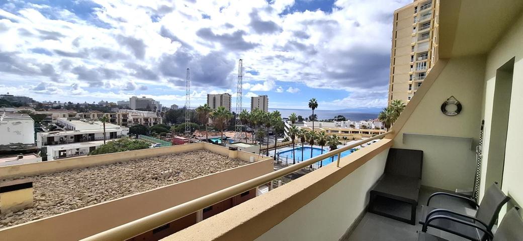 Piso en venta en Las Américas de 52 m2 photo 0