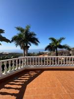Casa - Chalet en venta en Los Gigantes de 460 m2 photo 0