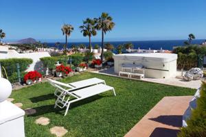 Casa - Chalet en venta en Amarilla Golf de 128 m2 photo 0