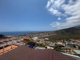 Piso en venta en Costa Adeje de 120 m2 photo 0