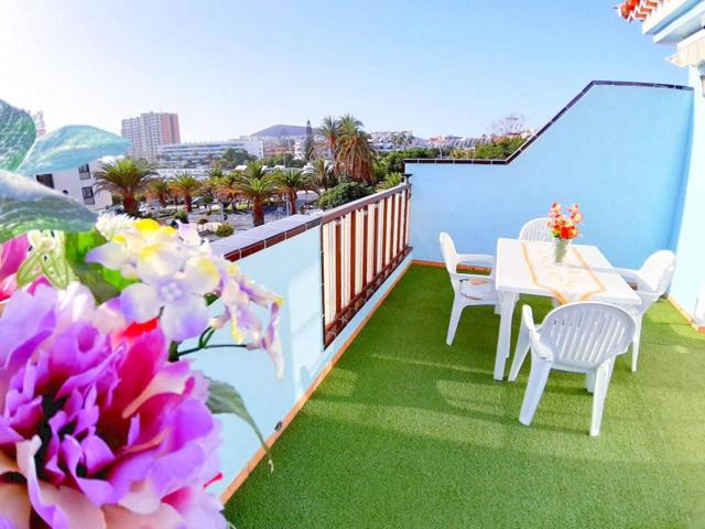 Piso en venta en Los Cristianos de 103 m2 photo 0