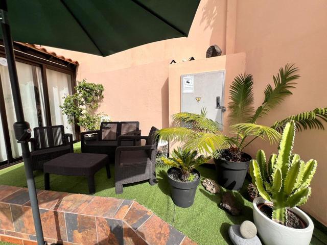 Piso en venta en Costa Adeje de 90 m2 photo 0