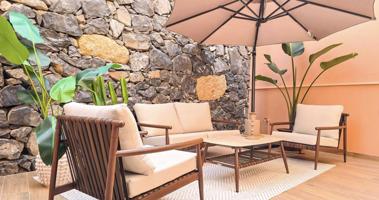 Casa - Chalet en venta en Costa Adeje de 210 m2 photo 0