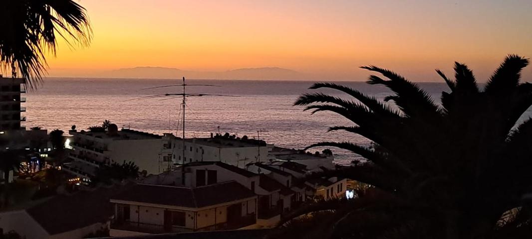 Ático con vistas al océano en Los Gigantes photo 0