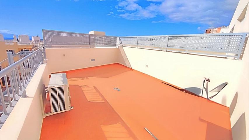 Luminoso Ático reformado en Puerto Santiago photo 0