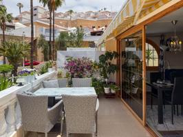 Piso en venta en Costa Adeje de 89 m2 photo 0