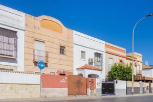 Casa En venta en Avda De La Rondeña. 11540, Sanlúcar De Barrameda (cádiz)ctra Jerez-Ctra Del Puerto, Sanlúcar De Barrameda photo 0