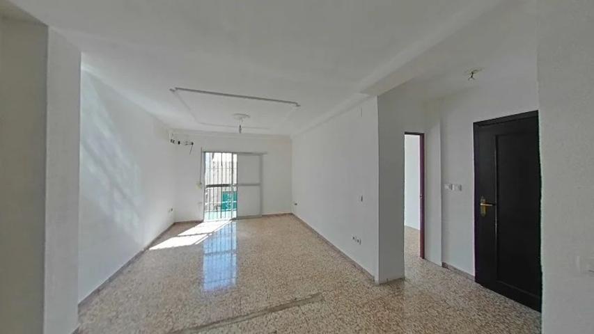 Piso En venta en Calle Vasco De Gama. 41006, Sevillacerro-Amate-Rochelambert, Sevilla photo 0