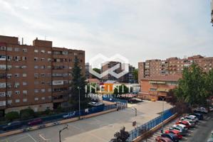 🌆 'Un Piso Como los de Antes: Amplio, Luminoso y con Terraza'🏡 'Pisazo Único en Alcalá' photo 0