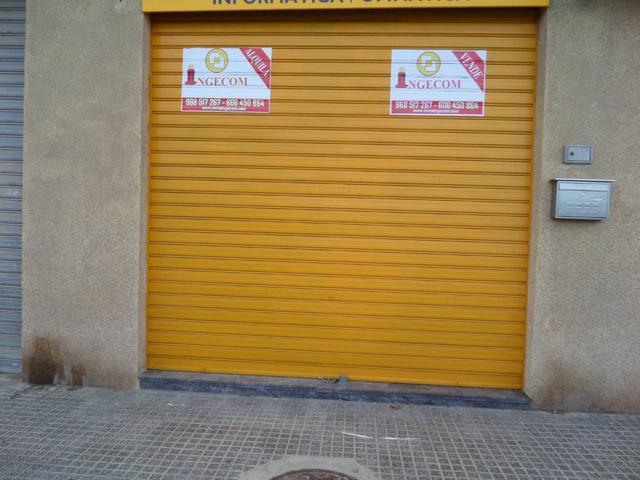 Local comercial en alquiler photo 0