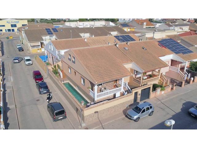 Venta de chalet adosado con piscina en La Aljorra-Cartagena photo 0