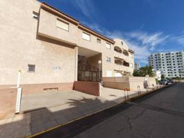 Venta de piso bajo en La Manga del Mar Menor-Zona Zoco photo 0