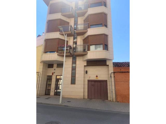 Garaje en venta en Fátima-Franciscanos(02003) photo 0