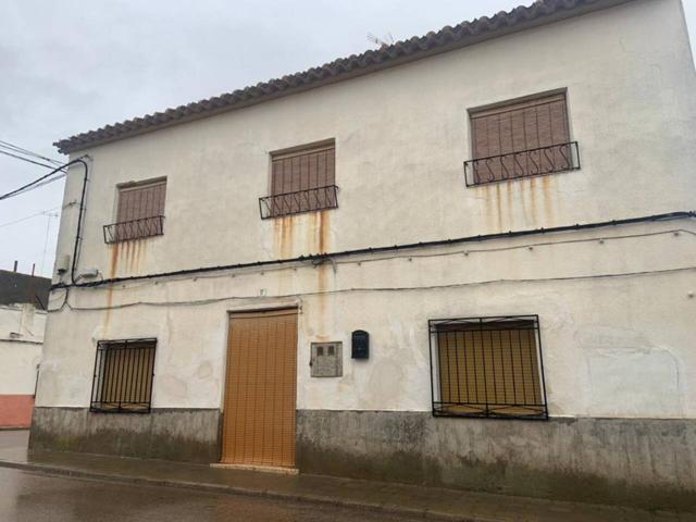 Casa en venta en Villarrobledo photo 0