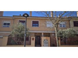 Adosado Almansa photo 0