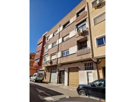 Piso en venta en Almansa photo 0