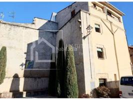 Casa adosada en venta en Barri del Mercadal photo 0