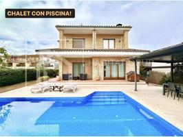 Chalet con piscina en Vilablareix photo 0