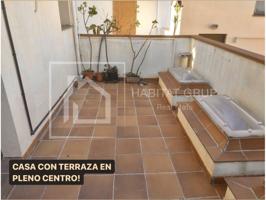 Casa en venta en Centre-El Pedró photo 0