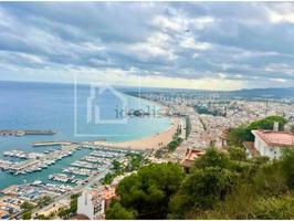 Piso en venta en Blanes photo 0