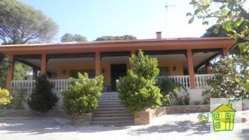 Villa En venta en Andújar photo 0