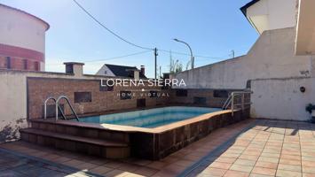 ¡Casa en venta en Viladecans, zona Albarrosa! photo 0