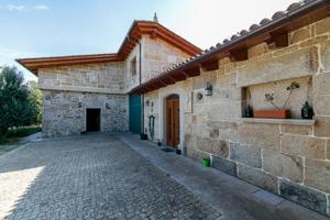 Precioso Chalet Rural de 270 m2 en pleno corazón de la Ribeira Sacra photo 0