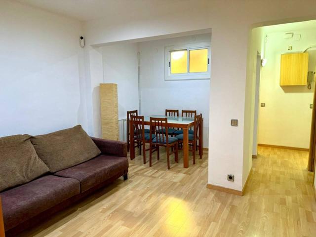 Piso reformado impecable ideal por precio y zona photo 0