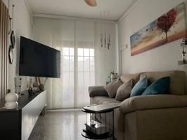 **Piso en Venta en Psg. de la Zona Franca - ¡Tu nuevo hogar te espera! ** photo 0