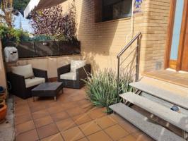 **Casa Adosada en Venta en el Eixample - ¡Tu nuevo hogar te espera! ** photo 0